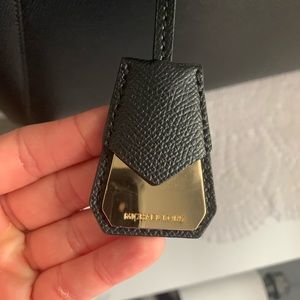Michael Kors Bags - Michael Kors tote great condition Michael Kors Bags - Michael Kors tote great condition